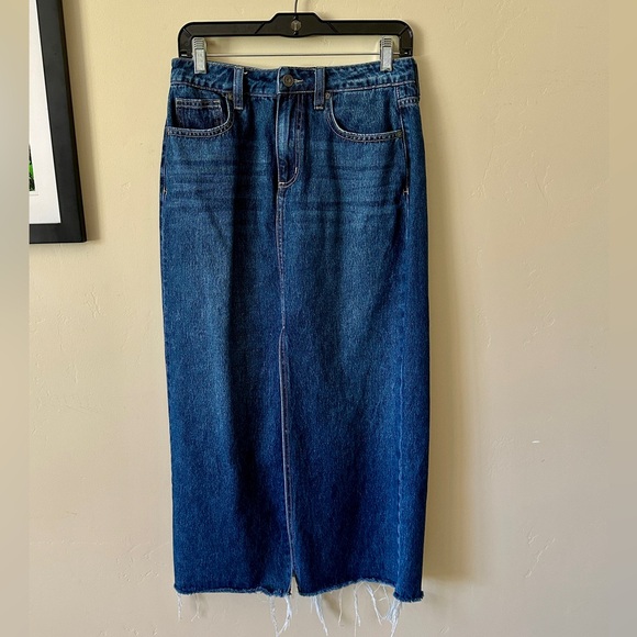 VICI Dark Wash Denim Skirt - Picture 3 of 10
